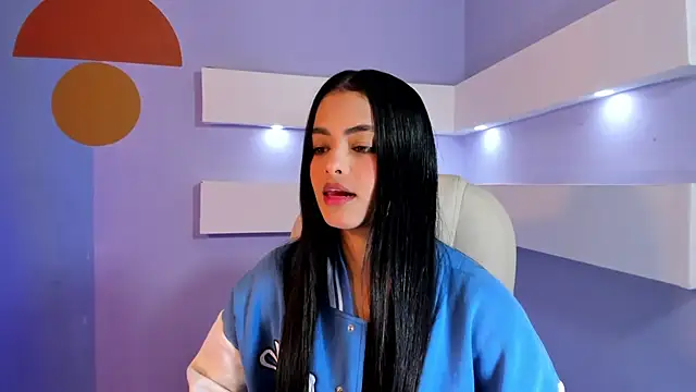 EmilyWalker11 online show from 12/26/24, 04:10