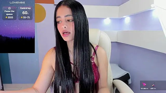 EmilyWalker11 online show from 01/07/25, 04:08
