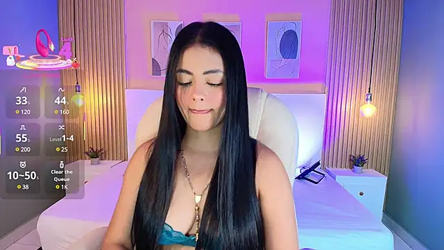 EmilyWalker11 online show from 03/08/25, 04:12