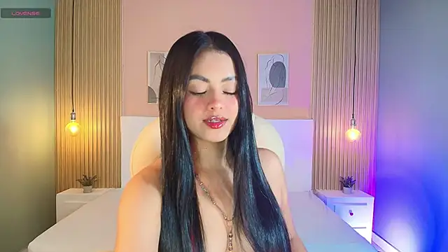 EmilyWalker11 online show from 03/13/25, 04:05
