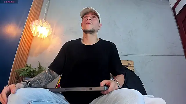 french sexx online show from 01/15/25, 01:23