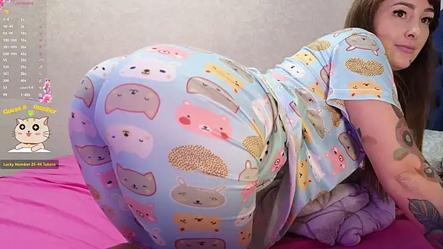 Snapshot of kimmie_meow chatting on 11/13/25, 08:08 kimmie meow online show from 11/13/25, 08:08