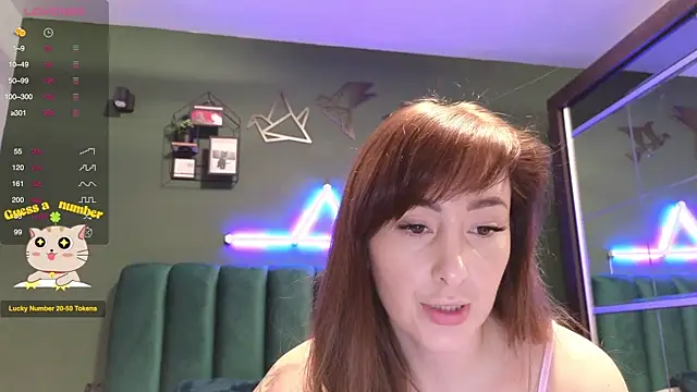 Snapshot of kimmie_meow chatting on 11/27/25, 06:54 kimmie meow online show from 11/27/25, 06:54