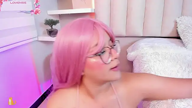 Sally  Walker online show from 09/23/25, 03:09