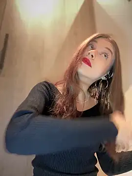 Snapshot of Times__Square chatting on 12/05/24, 07:16 Times Square online show from 12/05/24, 07:16