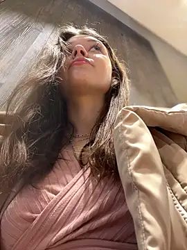 Snapshot of Times__Square chatting on 01/19/25, 05:15 Times Square online show from 01/19/25, 05:15