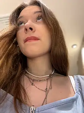 Snapshot of Times__Square chatting on 01/23/25, 04:09 Times Square online show from 01/23/25, 04:09