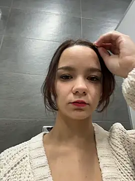 Snapshot of Times__Square chatting on 12/14/25, 03:12 Times Square online show from 12/14/25, 03:12