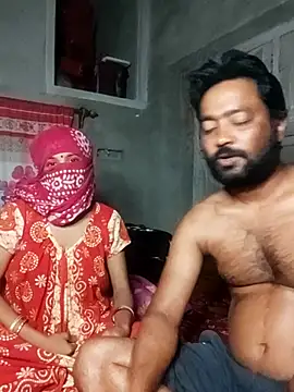 Snapshot of Young_couple143 chatting on 12/02/25, 09:36 Young couple143 online show from 12/02/25, 09:36