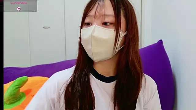 sara-a-jp online show from 10/06/25, 10:12