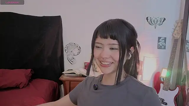 Snapshot of sweet_soup chatting on 04/06/26, 11:05 sweet soup online show from 04/06/26, 11:05