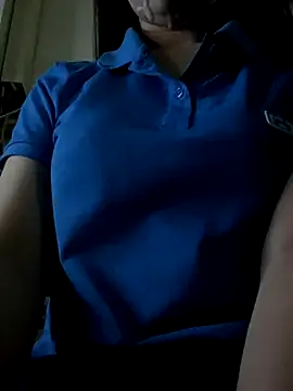 Snapshot of Tuongvy05 chatting on 11/05/25, 04:40 Tuongvy05 online show from 11/05/25, 04:40