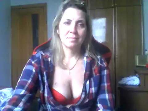 IrinaB1 online show from 01/17/25, 09:06