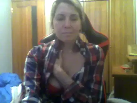 IrinaB1 online show from 01/18/25, 01:40