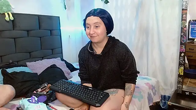Snapshot of the_lesbian_game chatting on 02/12/26, 07:53 the lesbian game online show from 02/12/26, 07:53