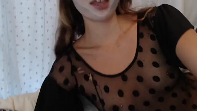 fern4ever online show from 10/30/25, 11:38