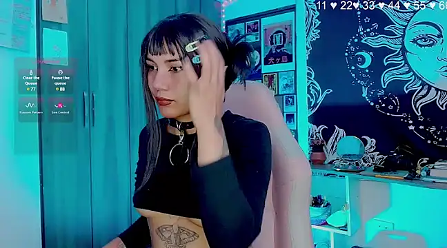 melissahowl online show from 12/05/24, 02:55