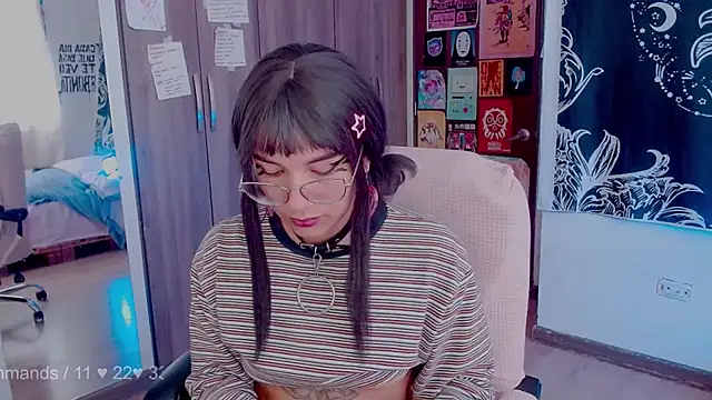 melissahowl online show from 10/23/25, 09:46