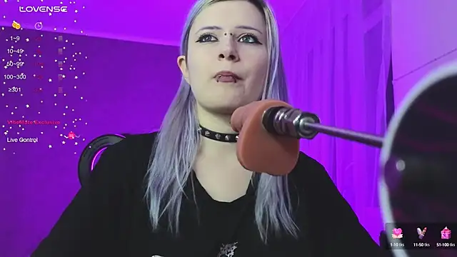 Snapshot of SpectraSirens chatting on 02/27/25, 09:14 SpectraSirens online show from 02/27/25, 09:14