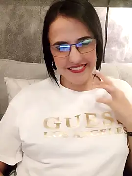 IsisBlake online show from 12/22/24, 01:22