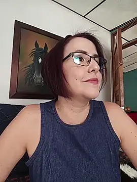 IsisBlake online show from 05/07/26, 07:08