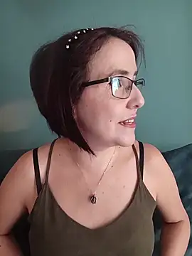 IsisBlake online show from 06/21/26, 05:37