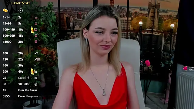 Snapshot of pretty_little_thing chatting on 12/05/24, 11:18 pretty little thing online show from 12/05/24, 11:18