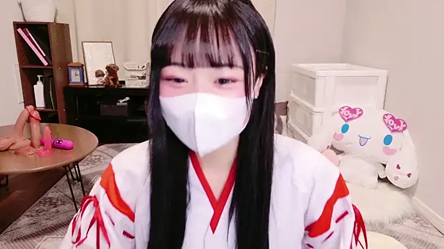 Mia--meow online show from 12/31/24, 10:58