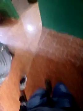 Snapshot of morenogts69 chatting on 09/28/25, 03:50 morenogts69 online show from 09/28/25, 03:50