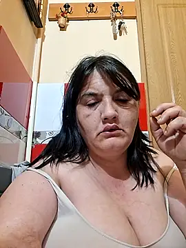 Snapshot of SexyNicool35 chatting on 04/18/26, 02:48 SexyNicool35 online show from 04/18/26, 02:48