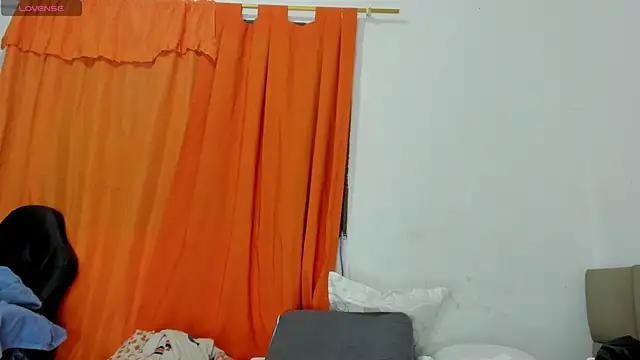 lilybaudyn  online show from 07/13/26, 08:50