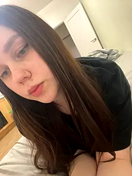 Snapshot of Marylallka5 chatting on 09/21/25, 06:53 Marylallka5 online show from 09/21/25, 06:53