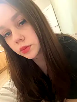 Snapshot of Marylallka5 chatting on 10/12/25, 06:23 Marylallka5 online show from 10/12/25, 06:23