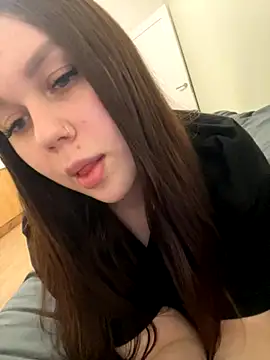 Snapshot of Marylallka5 chatting on 10/14/25, 06:42 Marylallka5 online show from 10/14/25, 06:42