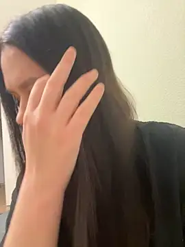 Marylallka5 online show from 11/11/25, 05:07