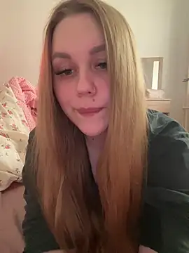 Marylallka5 online show from 05/31/26, 07:04