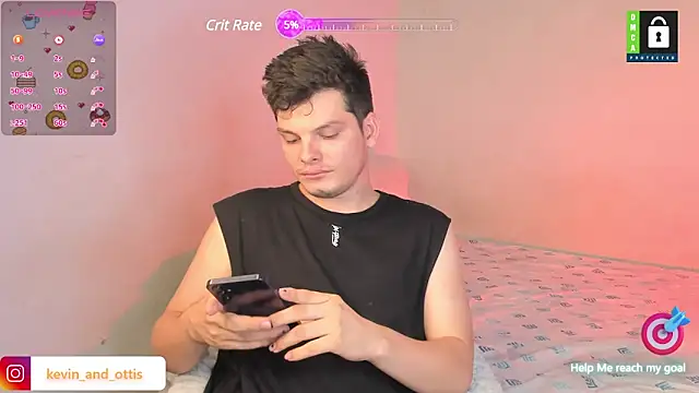 Snapshot of _Ottis_ chatting on 01/09/25, 12:35 Ottis online show from 01/09/25, 12:35