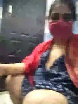 Snapshot of kirti__arora chatting on 12/08/24, 10:47 kirti arora online show from 12/08/24, 10:47