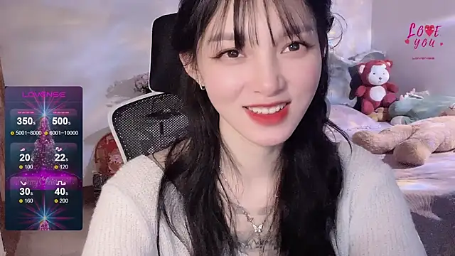    Nari    online show from 01/21/25, 12:25