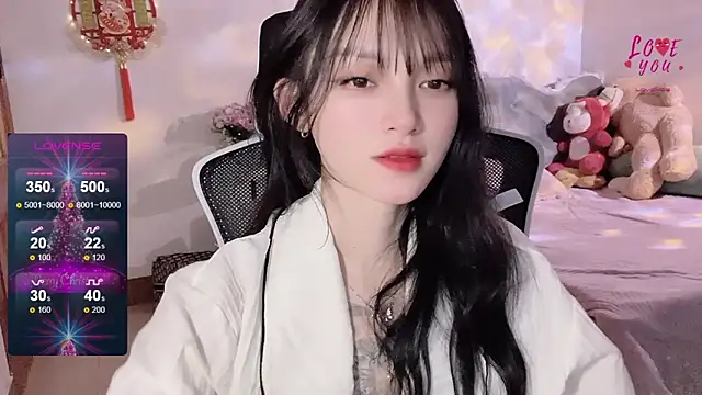    Nari    online show from 01/22/25, 10:37