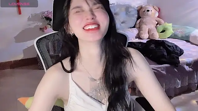    Nari    online show from 02/24/25, 01:13