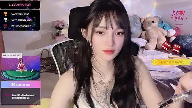    Nari    online show from 03/17/25, 04:51