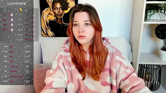 PenelopeOneGrey online show from 03/09/25, 10:19
