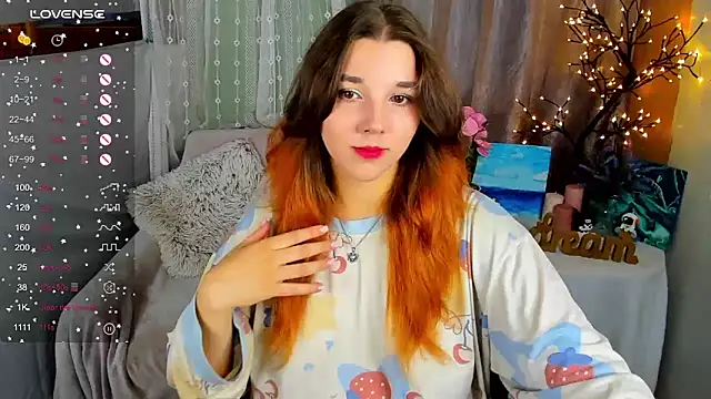 PenelopeOneGrey online show from 09/08/25, 04:39