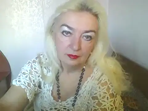 Meri798 online show from 12/18/24, 10:19