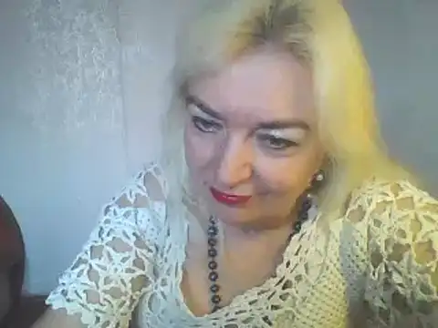Meri798 online show from 12/18/24, 01:23