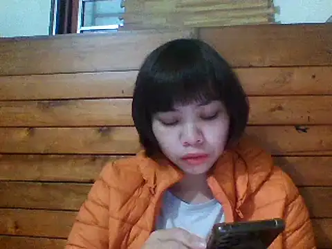 Angela-Eira online show from 01/09/25, 09:47
