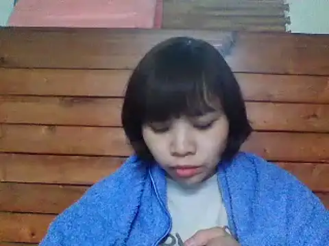 Angela-Eira online show from 01/11/25, 05:20