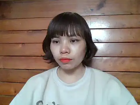 Angela-Eira online show from 02/11/25, 08:15