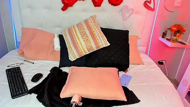 AINARA  STONE online show from 02/15/25, 01:31